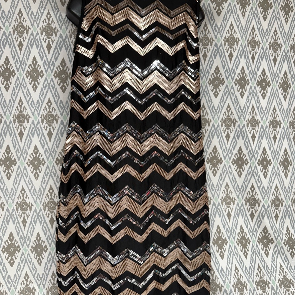 Vince Camuto Black and Gold Sequin Pencil Dress
